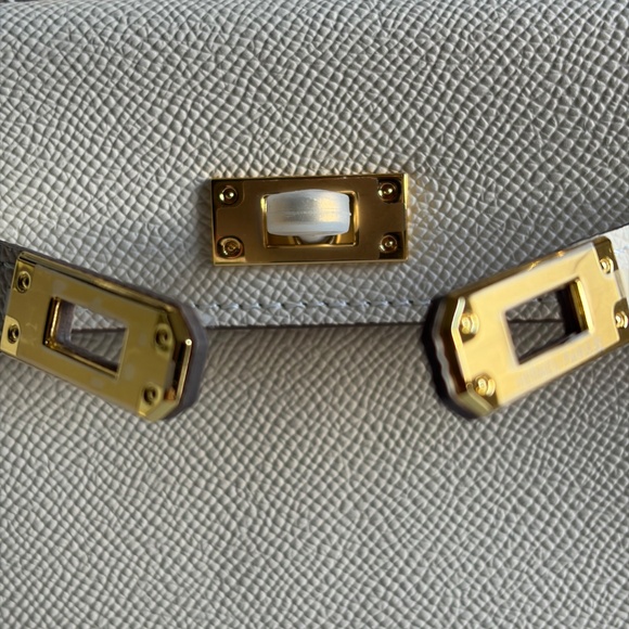 Mini Kelly - Picture 6 of 11